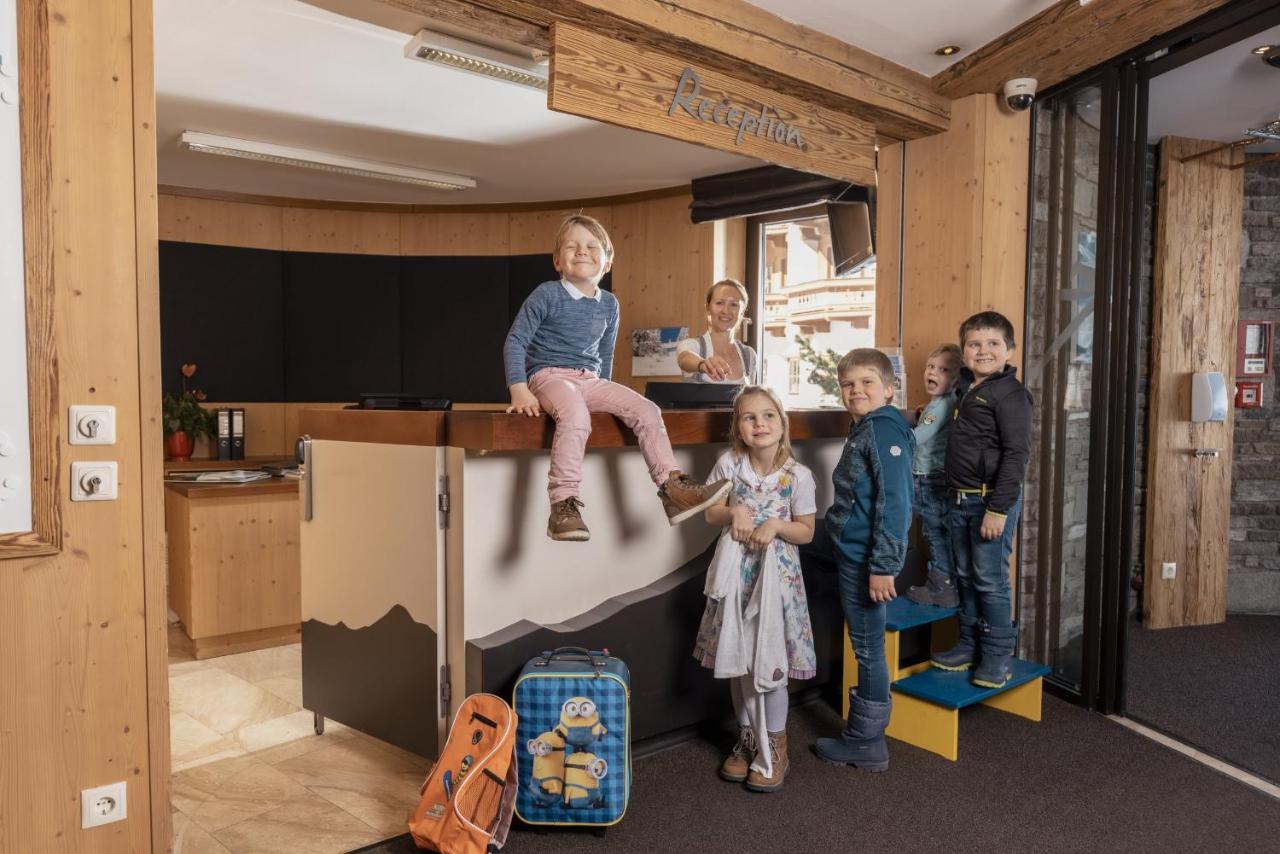Kinder- & Gletscherhotel Hintertuxerhof Bagian luar foto