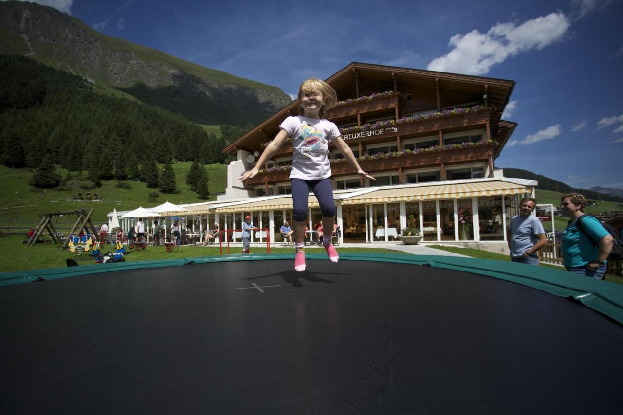 Kinder- & Gletscherhotel Hintertuxerhof Bagian luar foto