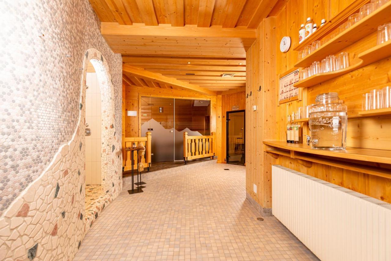 Kinder- & Gletscherhotel Hintertuxerhof Bagian luar foto